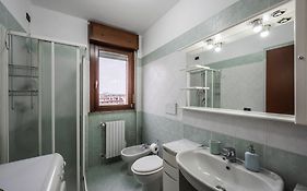 Curiel 194, SmartStay - Appartamento - Ospedale Humanitas, Fiordaliso, Forum Assago